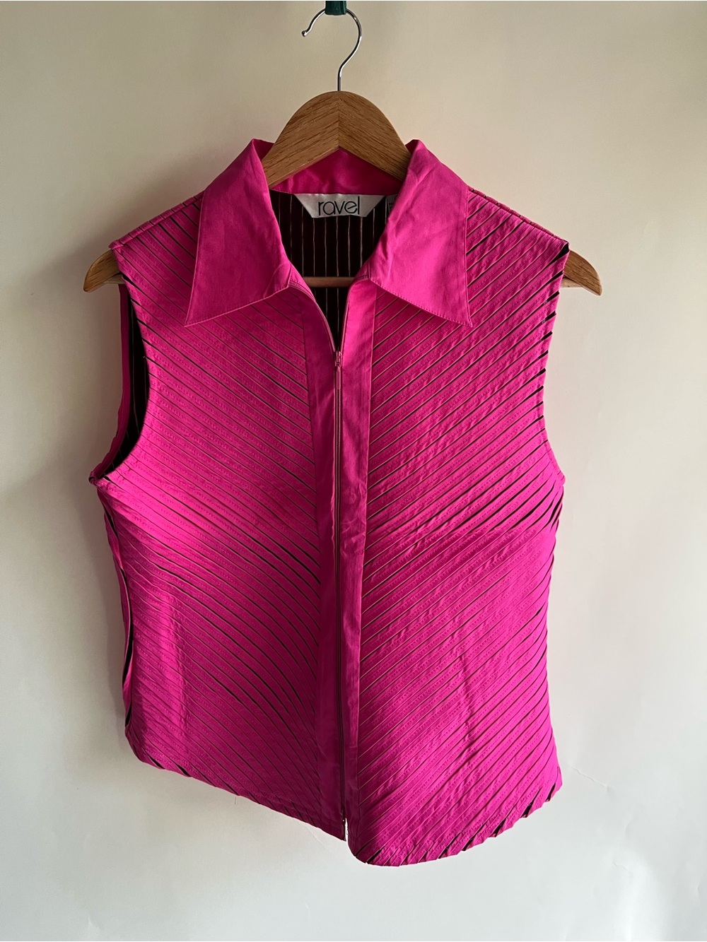 Ravel Cotton Spandex Sleeveless Vest Hot Pink Sz Lg Women’s EUC